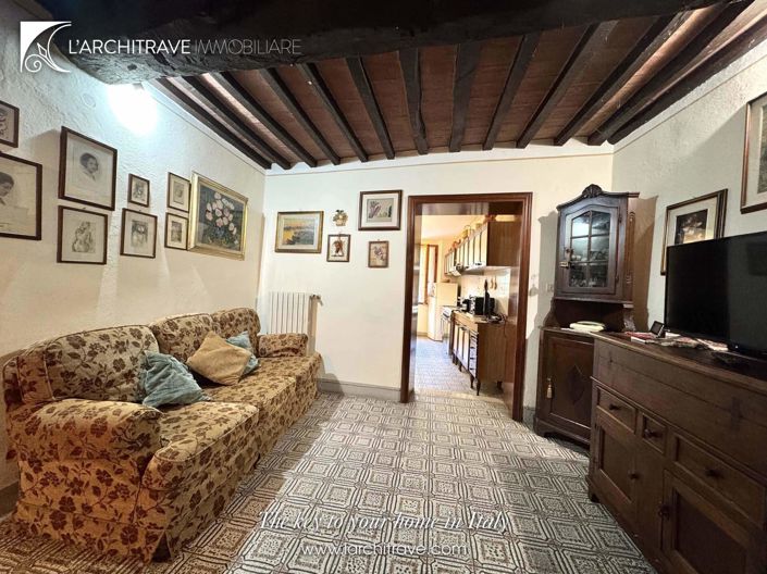 Image No.3-2 Bed House for sale