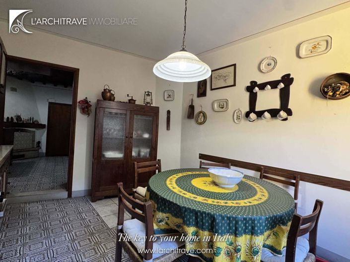 Image No.7-2 Bed House for sale