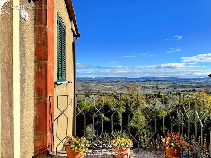 Image No.1-3 Bed House for sale