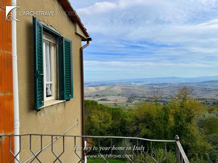 Image No.28-3 Bed House for sale