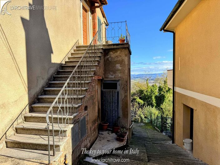 Image No.34-3 Bed House for sale