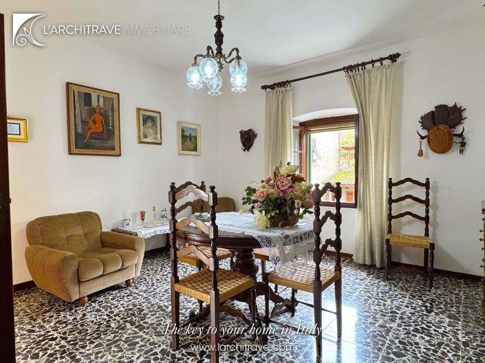 Image No.9-3 Bed House for sale