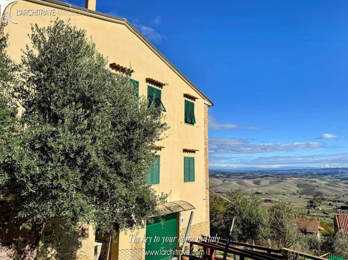 Image No.23-2 Bed House for sale