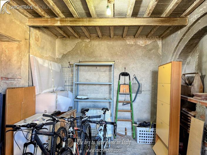 Image No.28-2 Bed House for sale