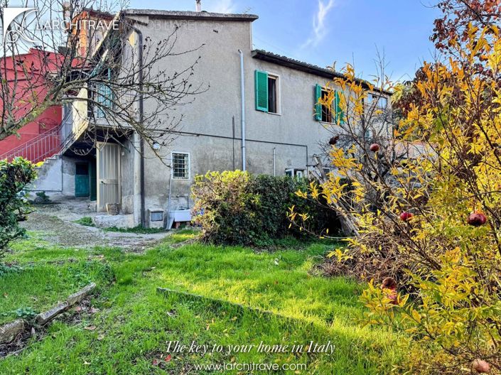 Image No.20-2 Bed House for sale