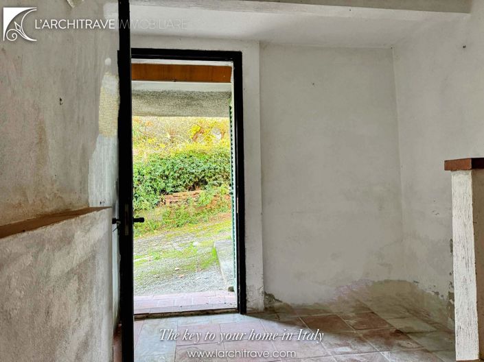 Image No.22-2 Bed House for sale