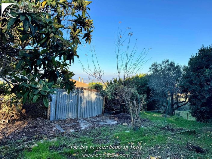 Image No.32-2 Bed House for sale