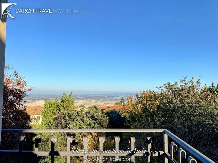 Image No.4-2 Bed House for sale