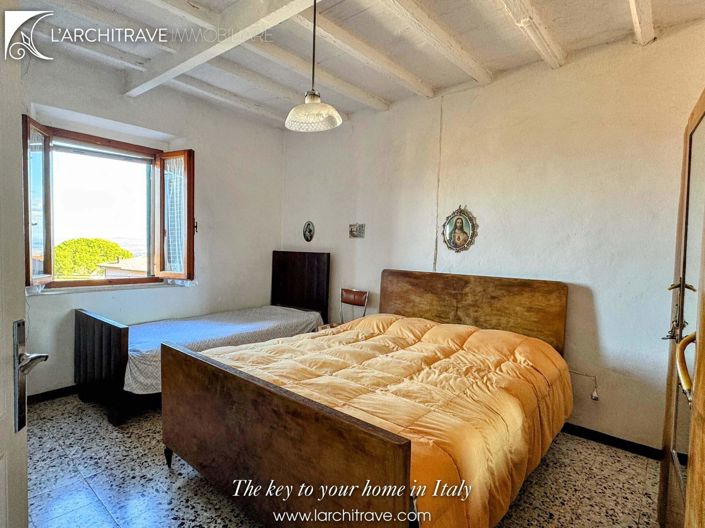 Image No.8-Maison de 2 chambres à vendre à Chianni