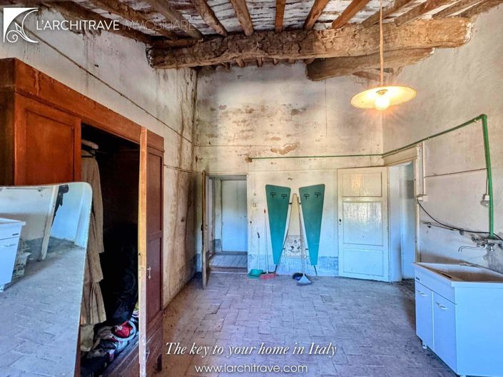 Image No.30-3 Bed House for sale