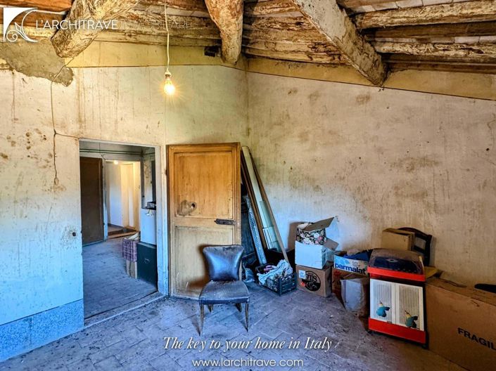 Image No.31-3 Bed House for sale