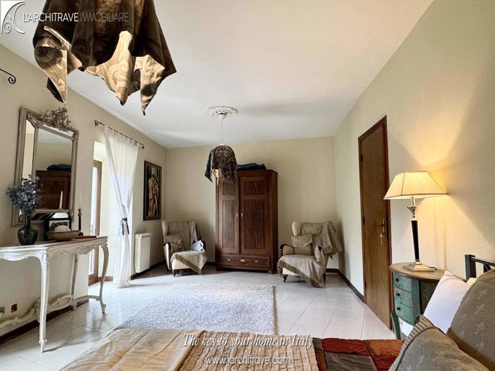 Image No.18-Maison de 4 chambres à vendre à Licciana Nardi