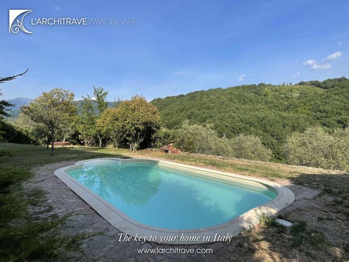 Image No.3-Villa de 4 chambres à vendre à Fivizzano