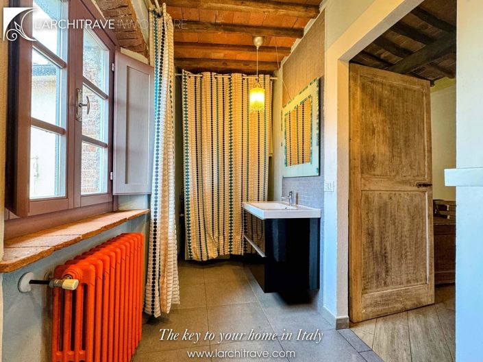 Image No.23-2 Bed House for sale