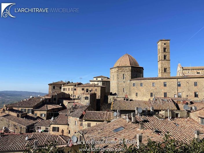 Volterra, House