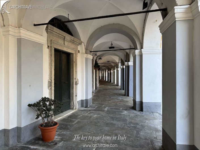 Image No.13-2 Bed House for sale