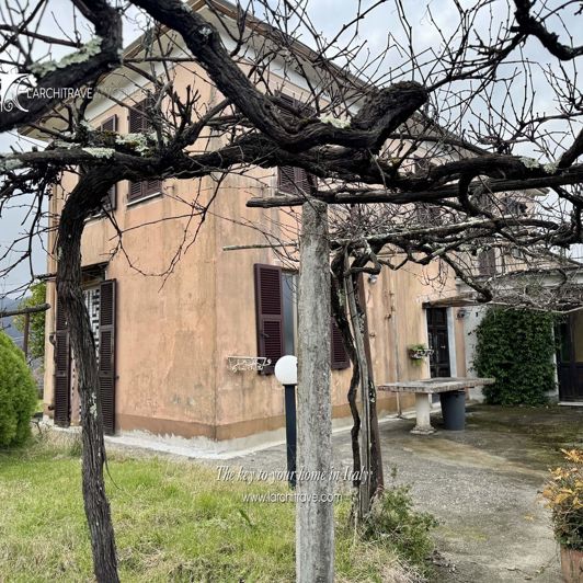 Image No.4-Maison de 4 chambres à vendre à la Spezia