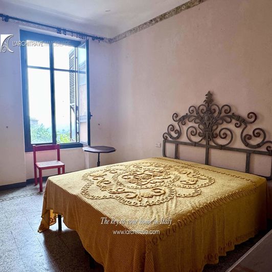 Image No.8-Maison de 4 chambres à vendre à la Spezia