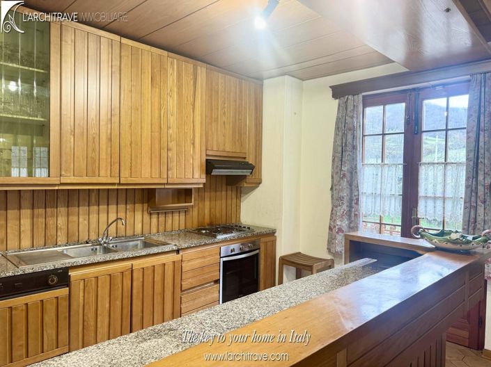 Image No.5-5 Bed Villa for sale