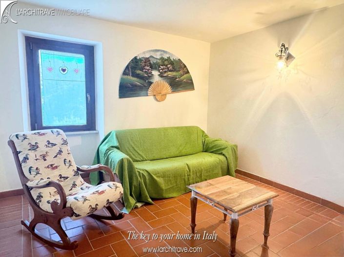 Image No.7-4 Bed House for sale