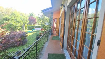 a33875da-1abb-321f-2153-4efdd9e0187c