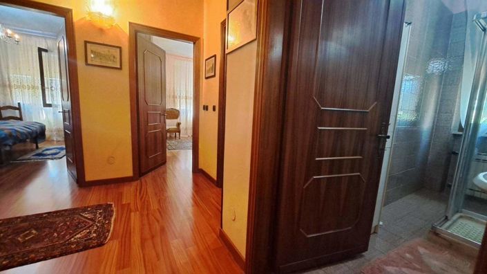 Image No.19-5 Bed Villa for sale