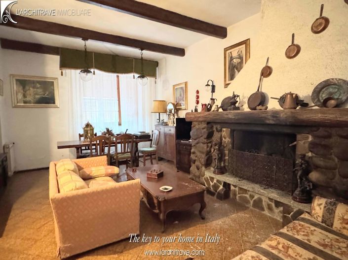 Image No.7-5 Bed Villa for sale