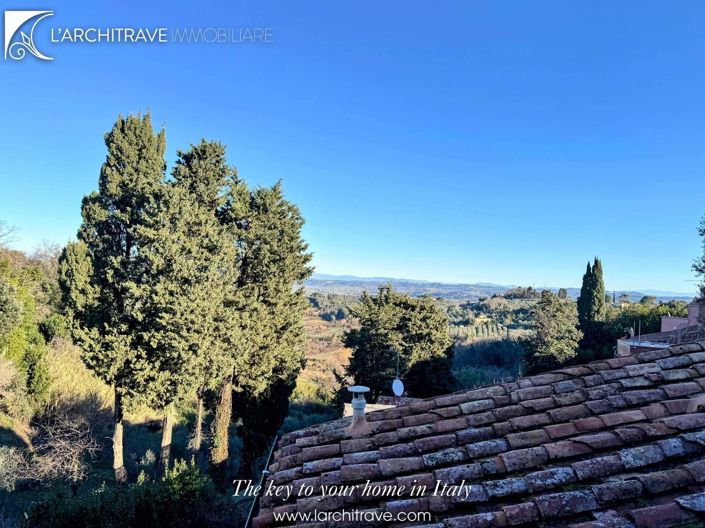 Image No.2-Maison de 1 chambre à vendre à Terricciola