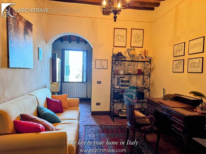 Image No.10-Maison de 4 chambres à vendre à Terricciola