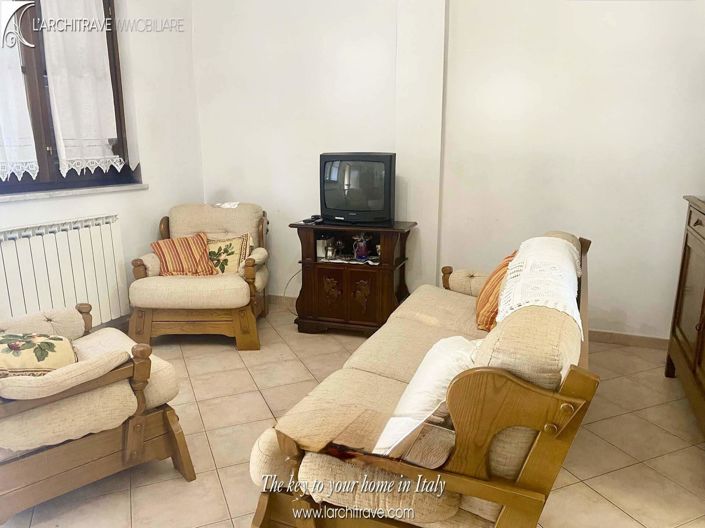 Image No.7-Maison de 2 chambres à vendre à Licciana Nardi