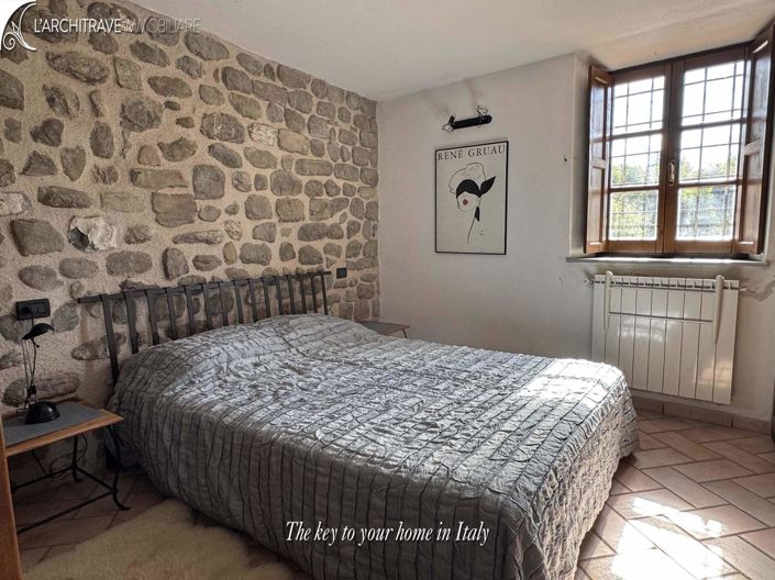 Image No.7-1 Bed House for sale