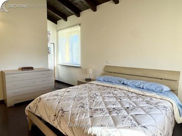 c84ad9b6-3490-b2e7-7085-ed7a1319c4ff