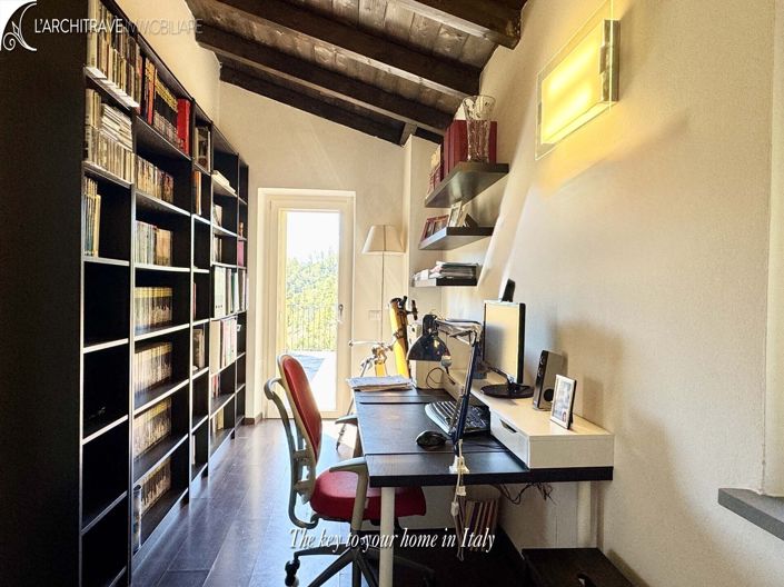 Image No.16-Maison de 2 chambres à vendre à Aulla