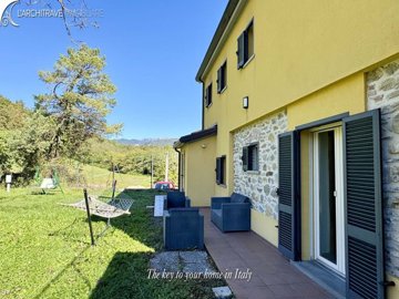 9bd36cd4-adfb-ea4d-c506-1a9309e74607