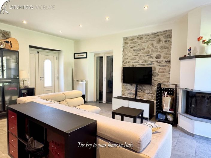 Image No.4-Maison de 2 chambres à vendre à Aulla