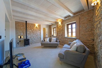 5cd71266-2897-9fa7-2f26-20645b163d19