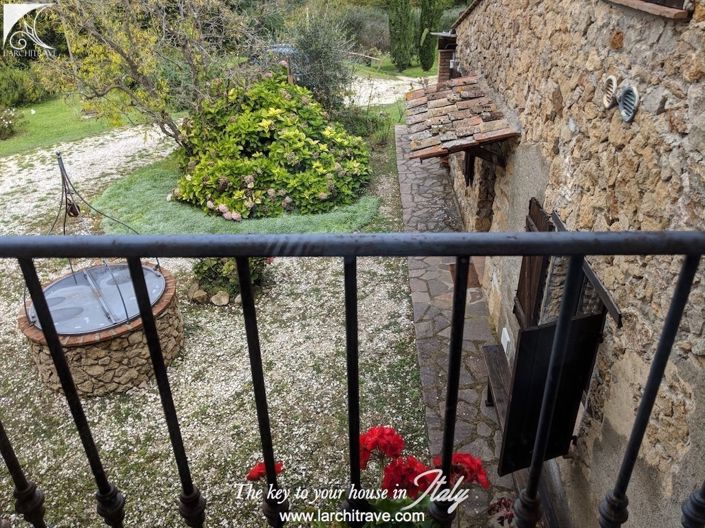 Image No.23-7 Bed House for sale