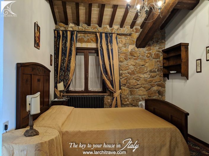 Image No.27-7 Bed House for sale