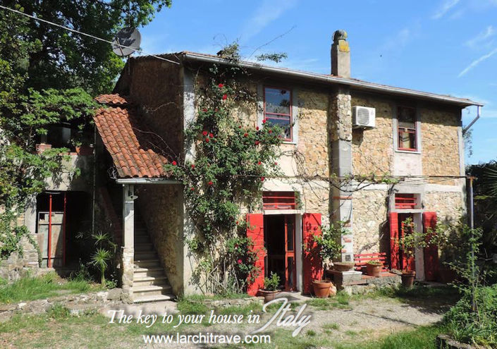Image No.7-3 Bed House for sale