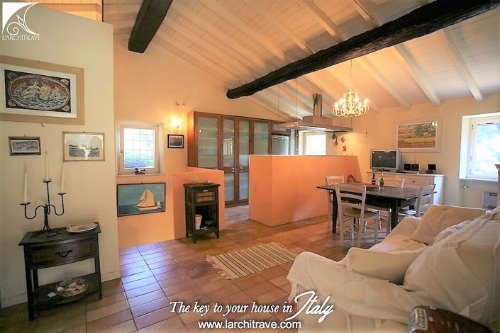 Image No.4-2 Bed House for sale