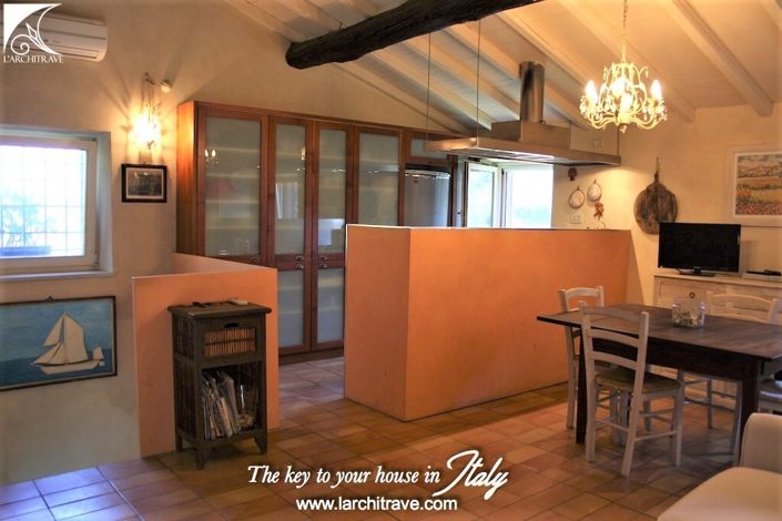 Image No.8-2 Bed House for sale