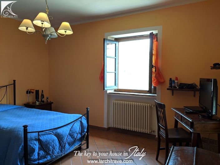 Image No.23-4 Bed House for sale