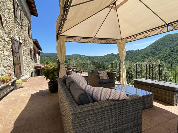 Image No.4-4 Bed House for sale