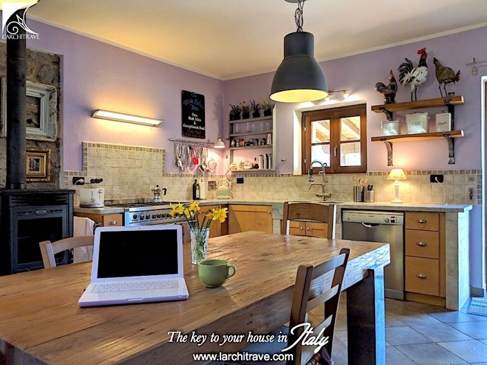 Image No.8-4 Bed House for sale