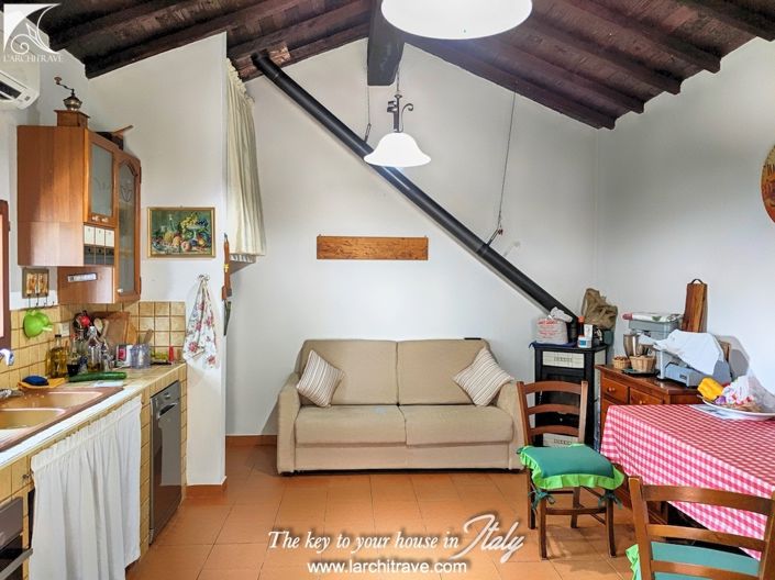Image No.13-3 Bed House for sale