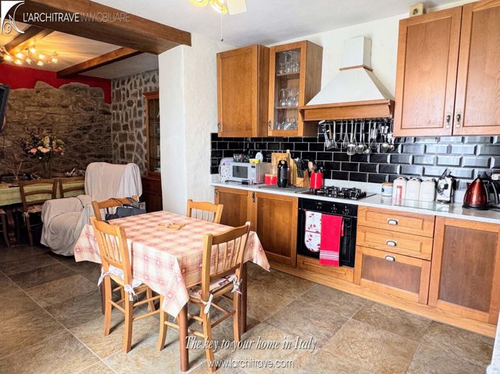 Image No.7-Maison de 2 chambres à vendre à Casola in Lunigiana