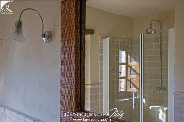 Image No.14-4 Bed House for sale