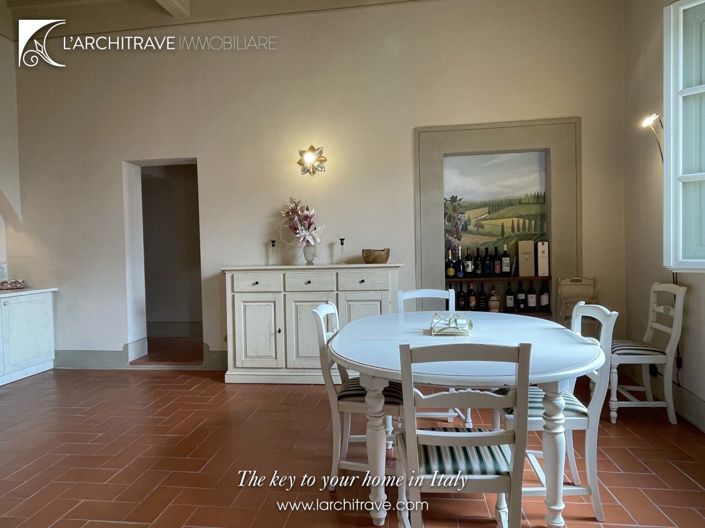 Image No.14-3 Bed House for sale