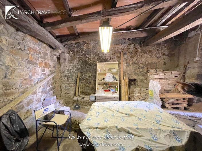 Image No.16-2 Bed House for sale