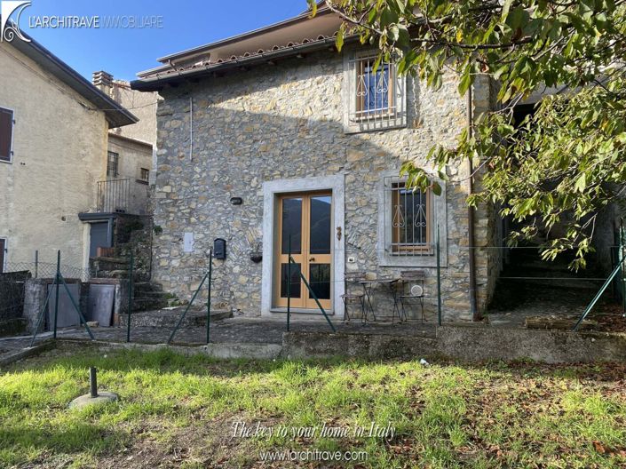 Image No.3-Maison de 2 chambres à vendre à Comano